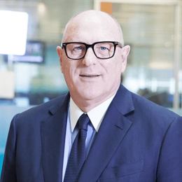 铁矿石价格低迷 力拓(RIO.US)上半年利润创五年新低